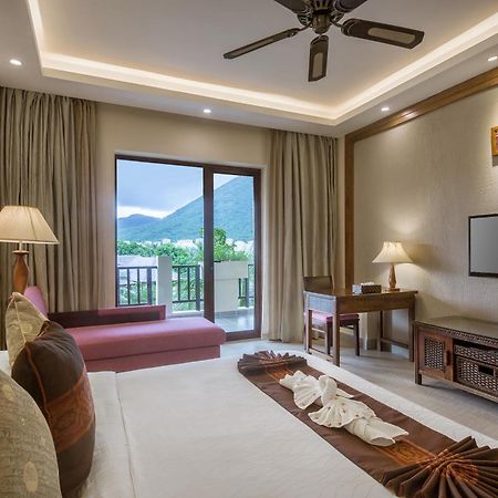 Sanya Yalong Bay Villas & Spa Exterior foto